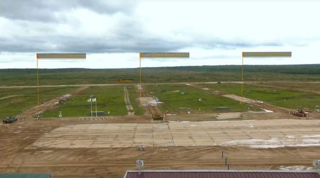 Kíp 3 Đội xe tăng Việt Nam thi đấu Tank Biathlon 2020: Thần tốc, dũng mãnh - Lật đổ ngoạn mục - Ảnh 3.