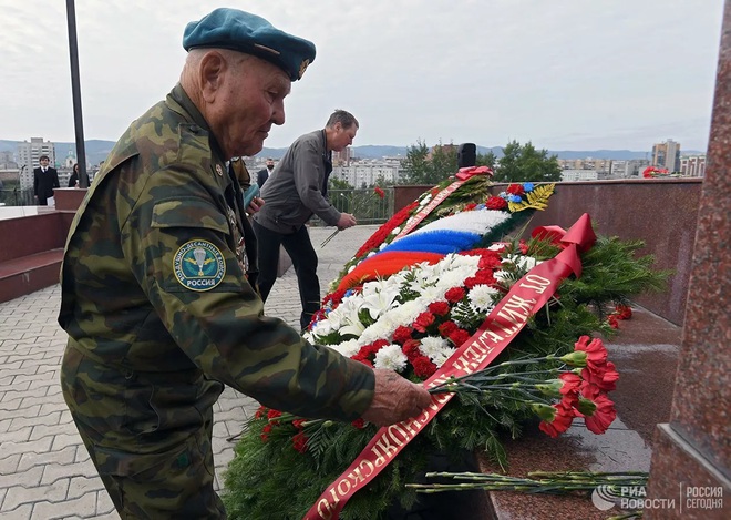 Cận cảnh Lễ kỷ niệm 90 năm Lực lượng Đổ bộ Đường không Nga - Ảnh 16.