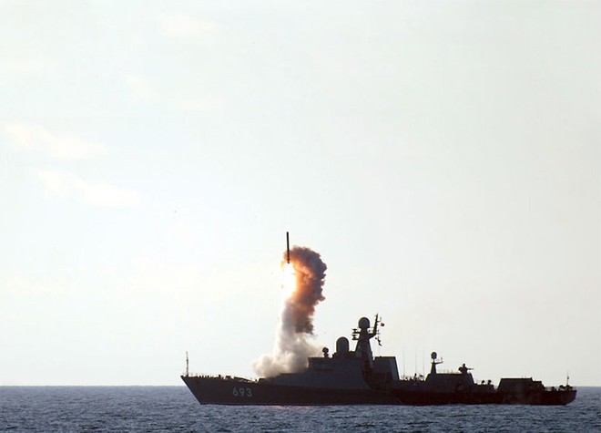 Nga chào hàng tàu Gepard mang 24 tên lửa Kalibr: Đột phá lớn - Xứng tầm soái hạm mini - Ảnh 4.