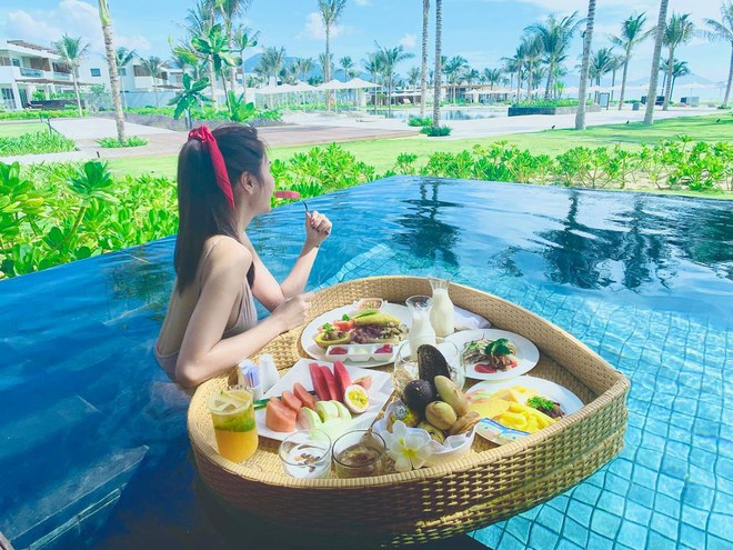 Thủy Tiên khoe vóc dáng nóng bỏng ở tuổi 35 - Ảnh 3. Thủy Tiên khoe vóc dáng nóng bỏng ở tuổi 35 - Ảnh 3.