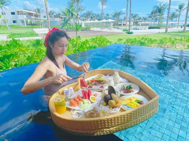 Thủy Tiên khoe vóc dáng nóng bỏng ở tuổi 35 - Ảnh 5. Thủy Tiên khoe vóc dáng nóng bỏng ở tuổi 35 - Ảnh 5.