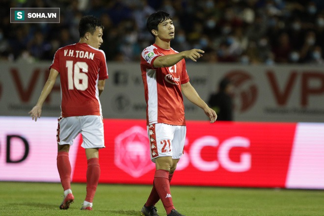 BLV Quang Tùng: Công Phượng hay, nhưng TP.HCM sẽ dồn bóng cho người khác khi đấu Hà Nội - Ảnh 1.