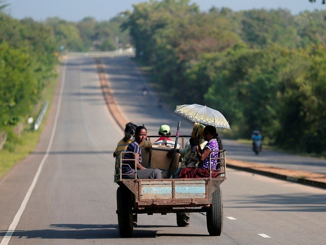 Đánh giá sốc về Vành đai, Con đường: Cảng không thuyền, tàu không khách, sân bay không phi cơ - Ảnh 3.