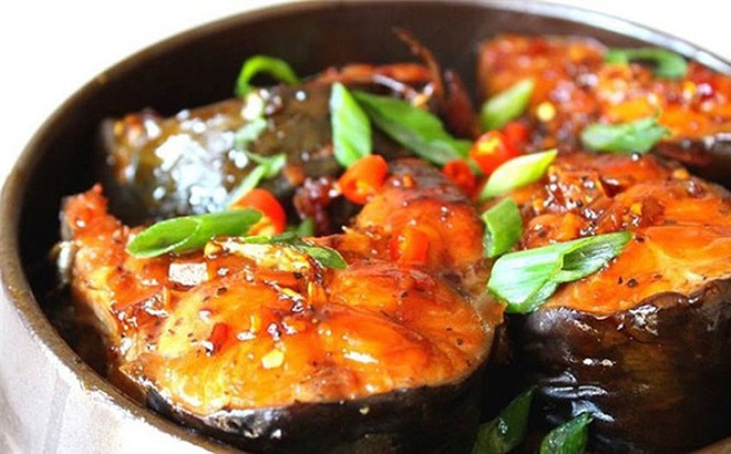 Đầu bếp nổi tiếng tiết lộ bí quyết kho cá chắc thịt, không sợ tanh, tham khảo ngay Đầu bếp nổi tiếng tiết lộ bí quyết kho cá chắc thịt, không sợ tanh, tham khảo ngay