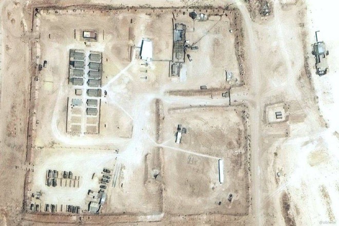 Nga hất cẳng Mỹ, chiếm căn cứ chiến lược ở Đông Bắc Syria - Ảnh 1.