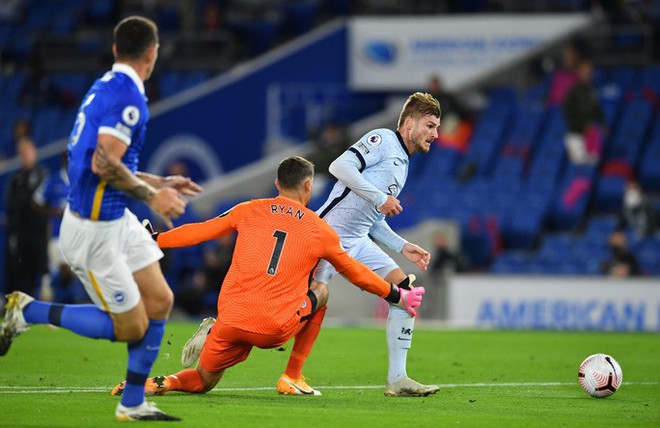 Hậu vệ lập công, Chelsea đại thắng Brighton vào top 3 - Ảnh 2.