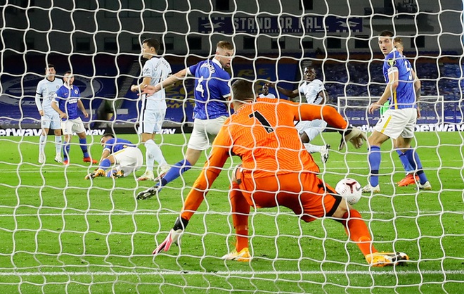 Hậu vệ lập công, Chelsea đại thắng Brighton vào top 3 - Ảnh 7.