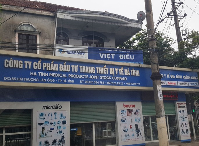 Lô máy giặt sấy hơn 2 tỉ đồng, bán vào bệnh viện “thổi giá” lên 12 tỉ đồng? - Ảnh 1.