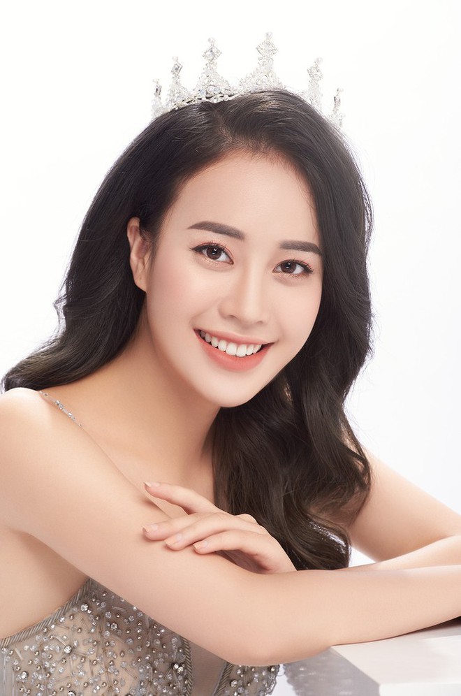 MC ‘Bữa trưa vui vẻ’ dự thi Hoa hậu Việt Nam 2020 và câu chuyện hi hữu chưa từng có - Ảnh 1.