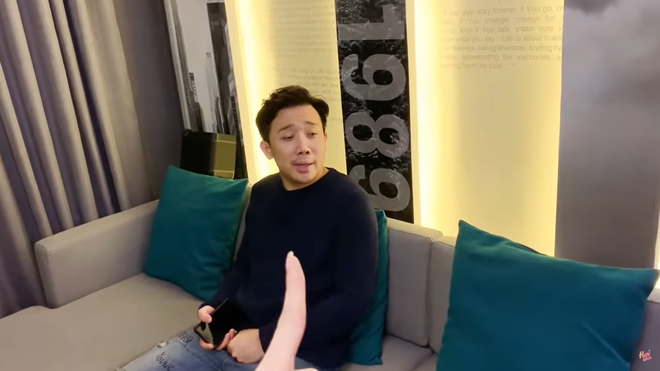 Trấn Thành mua 214 lọ nước hoa, Hari Won nổi cáu đòi phạt - Ảnh 5. Trấn Thành mua 214 lọ nước hoa, Hari Won nổi cáu đòi phạt - Ảnh 5.