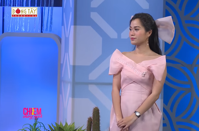 Lâm Vỹ Dạ: Người ta nói tôi chồng con rồi mà mất nết, lẳng lơ, thấy đàn ông là nháo nhào lên - Ảnh 3. Lâm Vỹ Dạ: Người ta nói tôi chồng con rồi mà mất nết, lẳng lơ, thấy đàn ông là nháo nhào lên - Ảnh 3.