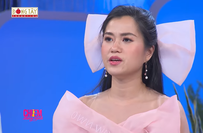 Lâm Vỹ Dạ: Người ta nói tôi chồng con rồi mà mất nết, lẳng lơ, thấy đàn ông là nháo nhào lên - Ảnh 4. Lâm Vỹ Dạ: Người ta nói tôi chồng con rồi mà mất nết, lẳng lơ, thấy đàn ông là nháo nhào lên - Ảnh 4.
