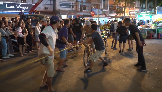 Sự thật khán giả không biết sau màn ảnh: Đau đớn nhất là chuyện ra đi đột ngột của 1 diễn viên - Ảnh 1. Sự thật khán giả không biết sau màn ảnh: Đau đớn nhất là chuyện ra đi đột ngột của 1 diễn viên - Ảnh 1.