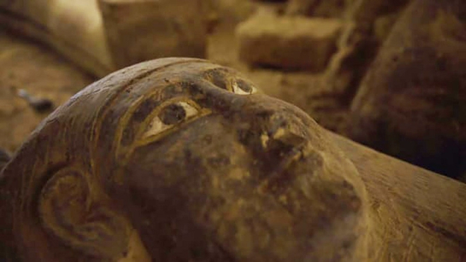 Bí ẩn đằng sau 13 xác ướp mới được đào lên trong giếng cổ Ai Cập - Ảnh 1.