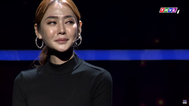 Linh Chi: Quen người đàn ông đó, tôi muốn gì cũng được - Ảnh 3. Linh Chi: Quen người đàn ông đó, tôi muốn gì cũng được - Ảnh 3.