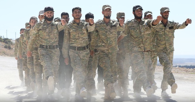 Căn cứ ở Syria bị uy hiếp, phòng không Nga được kích hoạt - Iran tung lưới bắt 23 tàu lạ trên Vịnh Ba Tư - Ảnh 1.