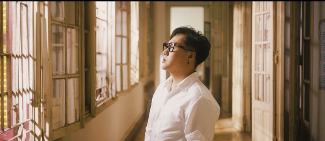 Trung Quân trở lại, tung MV kể chuyện thanh xuân dang dở - Ảnh 3. Trung Quân trở lại, tung MV kể chuyện thanh xuân dang dở - Ảnh 3.