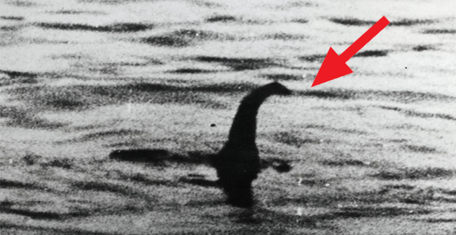 Tranh cãi ngàn năm về quái vật hồ Loch Ness - Kỳ cuối: Những bộ phim về quái vật bí ẩn - Ảnh 1.