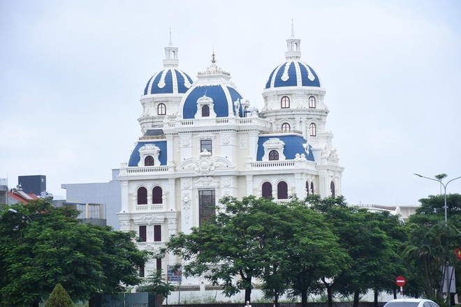 Hai công ty thuộc sở hữu của đại gia xăng dầu Ngô Văn Phát, người vừa bị khởi tố có quy mô ra sao? - Ảnh 2. Hai công ty thuộc sở hữu của đại gia xăng dầu Ngô Văn Phát, người vừa bị khởi tố có quy mô ra sao? - Ảnh 2.