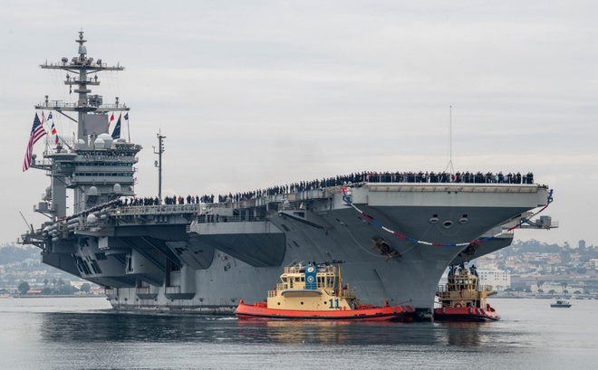 Tàu sân bay USS Abraham Lincoln (CVN 72) chạy bằng năng lượng hạt nhân; Nguồn: gcaptain.com