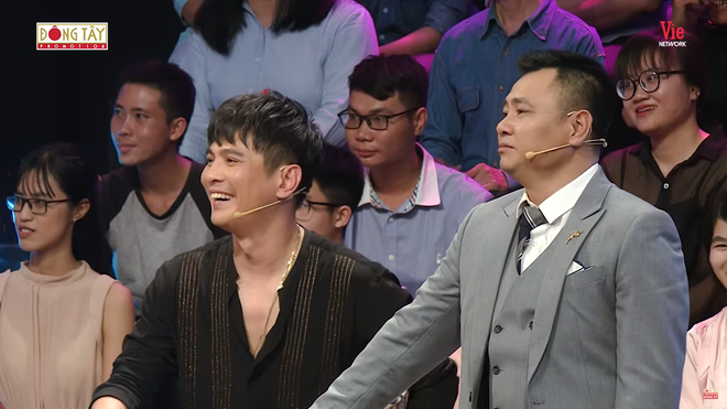 Nếu tôi hô nhảy xuống hồ chắc người ta cũng nhảy theo. Khung cảnh lúc đó kinh khủng lắm! - Ảnh 5. Nếu tôi hô nhảy xuống hồ chắc người ta cũng nhảy theo. Khung cảnh lúc đó kinh khủng lắm! - Ảnh 5.