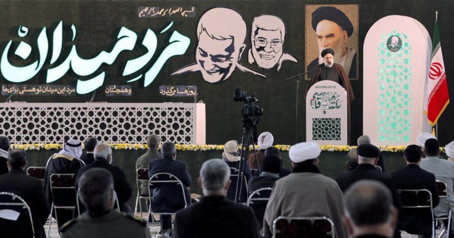 Iran báo động toàn bộ lực lượng hải quân ở vùng Vịnh, tuyên bố “đòi nợ máu” cho tướng cấp cao bị Mỹ giết chết - Ảnh 2.