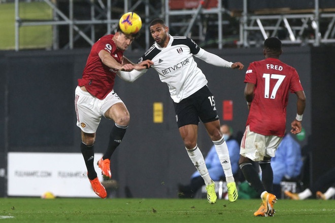 Chấm điểm cầu thủ MU và Fulham: Pogba và siêu phẩm giải cứu Quỷ đỏ - Ảnh 4.