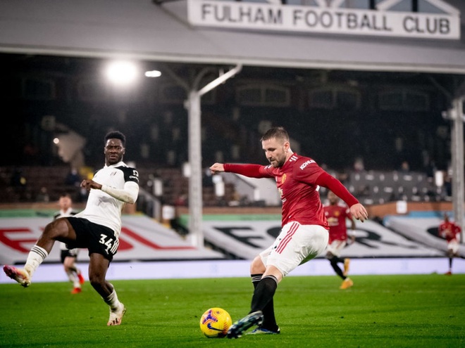 Chấm điểm cầu thủ MU và Fulham: Pogba và siêu phẩm giải cứu Quỷ đỏ - Ảnh 5.