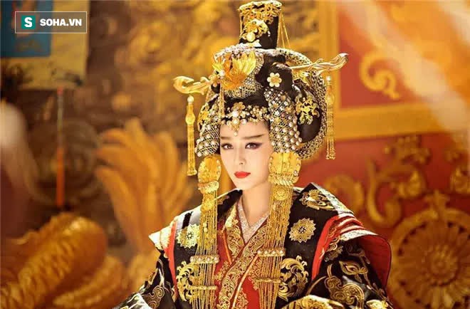 Trước lăng mộ Võ Tắc Thiên có 61 pho tượng đá đứng canh, tại sao tất cả những pho tượng này đều không có đầu? - Ảnh 2. Trước lăng mộ Võ Tắc Thiên có 61 pho tượng đá đứng canh, tại sao tất cả những pho tượng này đều không có đầu? - Ảnh 2.
