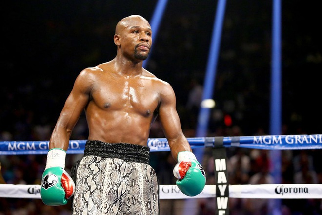 Mayweather phủ nhận chuyện đính hôn với cô nàng vũ nữ kém 14 tuổi: Tất cả chỉ là giả dối - Ảnh 2.