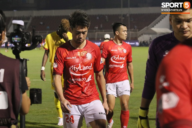 Cầu thủ Việt kiều Lee Nguyễn ra mắt chưa trọn vẹn - Ảnh 8.