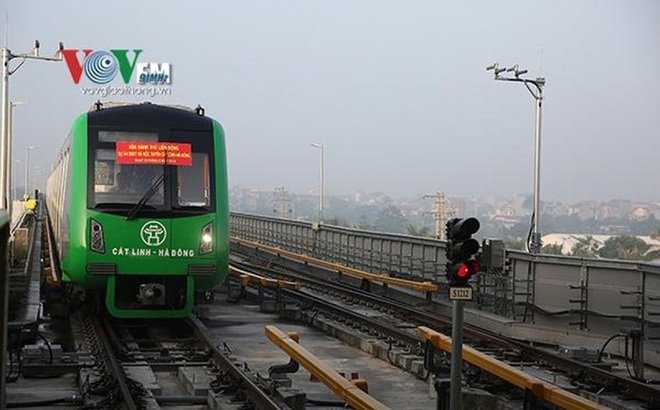 Bộ GTVT kiến nghị biện pháp tháo gỡ vướng mắc dự án đường sắt Cát Linh - Hà Đông.
