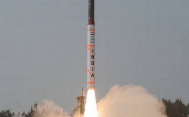 Một vụ phóng thử tên lửa của Ấn Độ. Ảnh: The Hindu.
