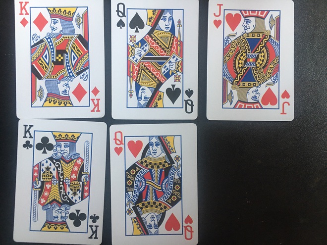 Ảo thuật ảo ảnh: Hãy chọn 1 trong 6 lá bài, ảo thuật gia sẽ nói chính xác lá bài bạn chọn dù chỉ thông qua màn hình - Ảnh 2.