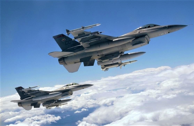 Không quân Mỹ “dọn đường” để chiến đấu cơ F-16 Fighting Falcon “tái xuất” - Ảnh 2.