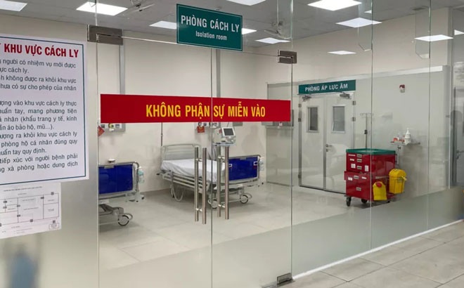 Buồng cấp cứu sàng lọc có phòng áp lực âm của Bệnh viện Nhân dân 115.