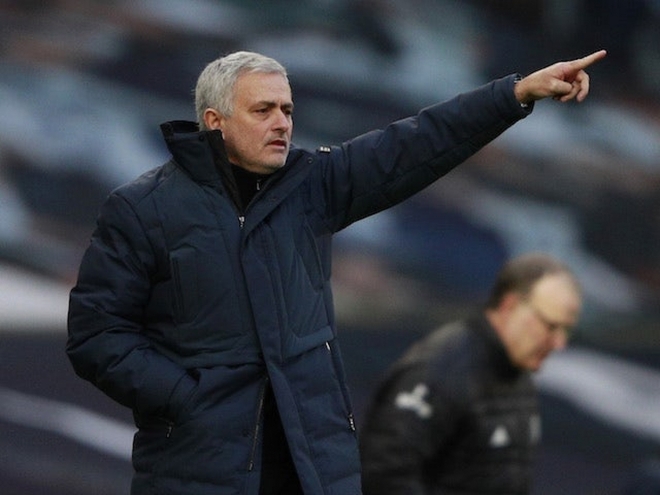 HLV Mourinho quyết tâm cùng Tottenham vô địch Cúp Liên Đoàn Anh - Ảnh 1.
