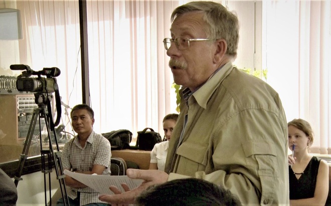 Ông Piotr Tsvetov phát biểu tại một hội thảo về quan hệ Việt-Nga ở Moskva.