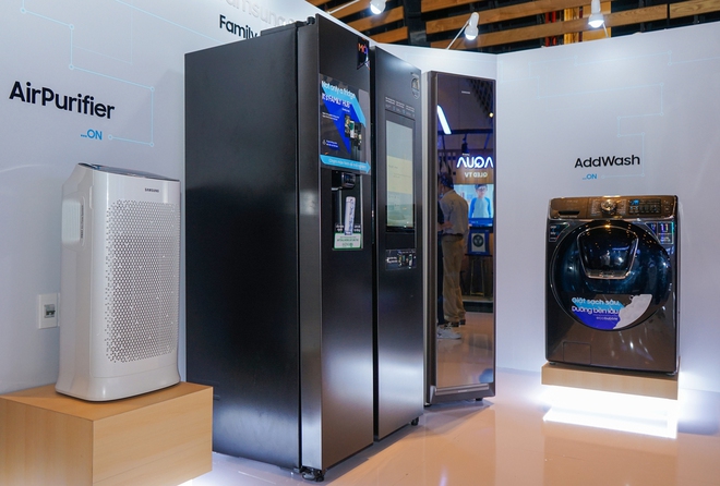 Chiêm ngưỡng siêu tủ lạnh thông minh có thể điều khiển máy giặt, TV, máy lọc không khí - Ảnh 1.