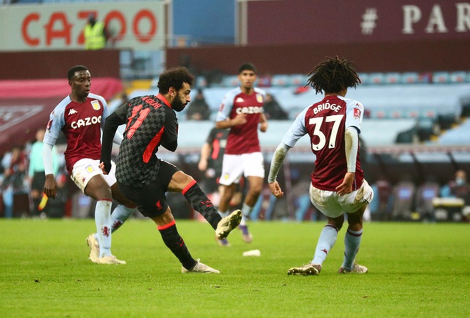 Năm phút ghi 3 bàn, Liverpool đè bẹp chủ nhà Aston Villa ở FA Cup - Ảnh 6.