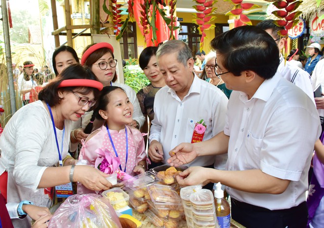 Bị nêu 18 tháng không tiếp dân, ông Phan Ngọc Thọ: Chủ tịch tỉnh không tiếp dân mình thì tiếp ai? - Ảnh 3.