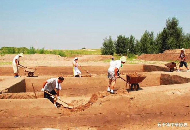 Khai quật khu di tích thời tiền sử phát hiện 97 bộ xương người, thân thế và chân tướng về cái chết của họ từ 5000 năm trước gây ớn lạnh - Ảnh 6.