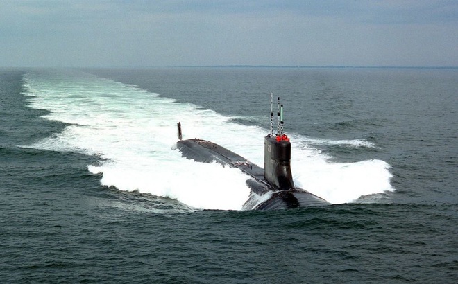 Tàu ngầm USS Connecticut (SSN-22) hư hại do đâm vào "vật thể lạ" ở Biển Đông thu hút nhiều sự chú ý của dư luận. (Ảnh: Wikimedia)