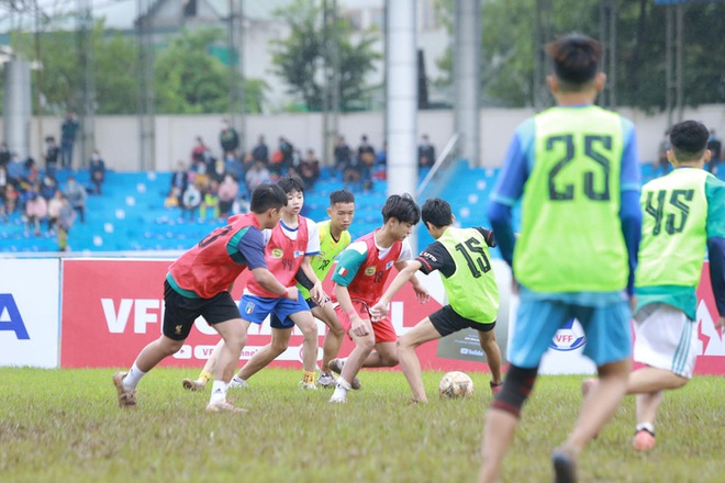 Lộ diện 50 tài năng triển vọng được Hòa Bình FC tuyển chọn - Ảnh 1. Lộ diện 50 tài năng triển vọng được Hòa Bình FC tuyển chọn - Ảnh 1.