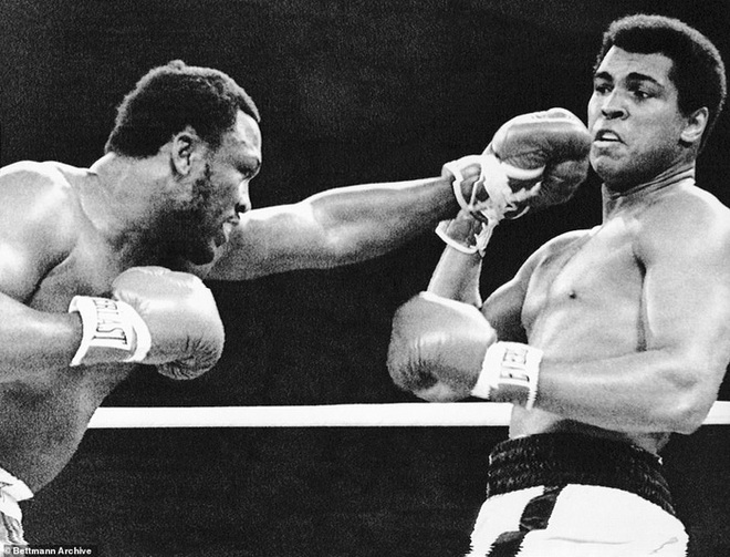 Nhớ về Thrilla in Manila: Trận chiến lịch sử đẩy Muhammad Ali và Joe Frazier cận kề với cái chết - Ảnh 3.