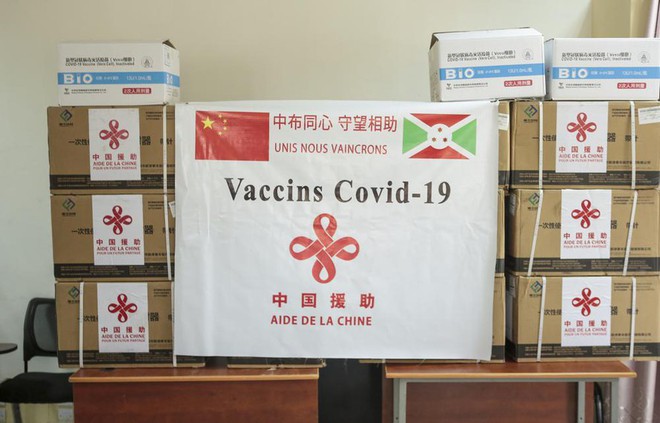 Việt Nam được một nước châu Âu nhượng lại số lượng lớn vaccine phi thương mại; Nga và EU có thể đạt thỏa thuận chưa từng có - Ảnh 1.