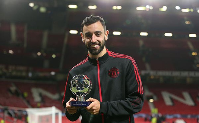 Bruno Fernandes được UEFA tôn vinh