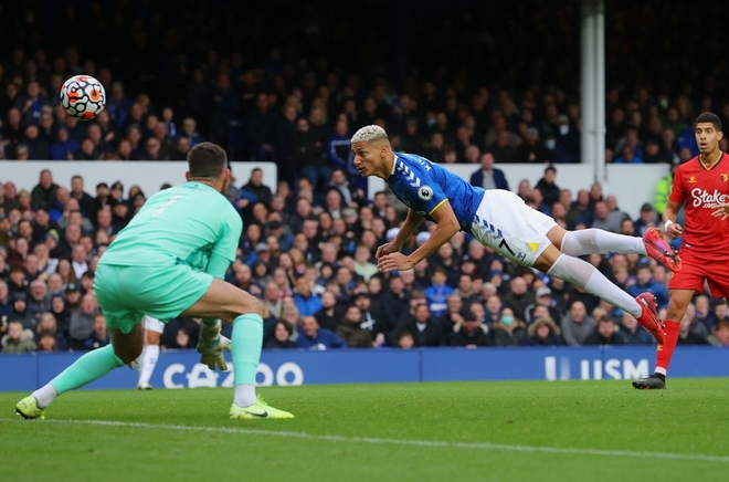 Màn ngược dòng kịch tính hơn phim hành động của Watford: Phút 77 bị dẫn 1-2, hết trận thắng ngược 5-2 - Ảnh 6.