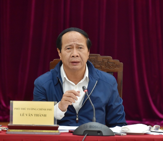 Phó Thủ tướng yêu cầu bàn giao đường sắt Cát Linh - Hà Đông cho Hà Nội trước 10/11 - Ảnh 1.