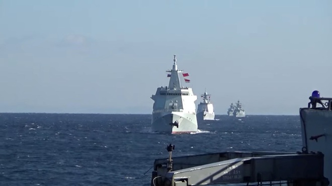 Nhật Bản theo sát hành động bất thường của Trung Quốc trên biển - Ảnh 3.